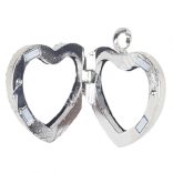 Emlékőr medál, nyitható, antracit színű, 30x30x7 mm