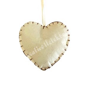 Akasztós textil szív, varrott szélű, bézs, 12 cm