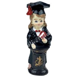 Polyresin diploma sapkás lány, 3x8,5 cm