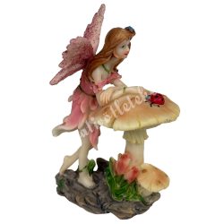 Polyresin tündér gombával, rózsaszín, 8,5x13 cm