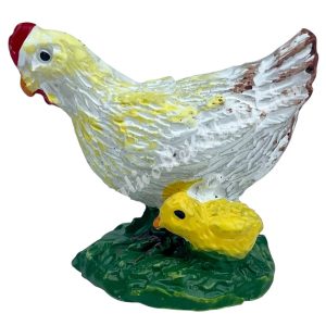 Polyresin tyúk csibével, 2,5x2,5 cm