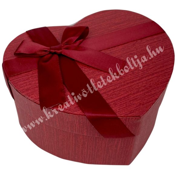Szív alakú doboz, piros, 13x11,5x6,5 cm