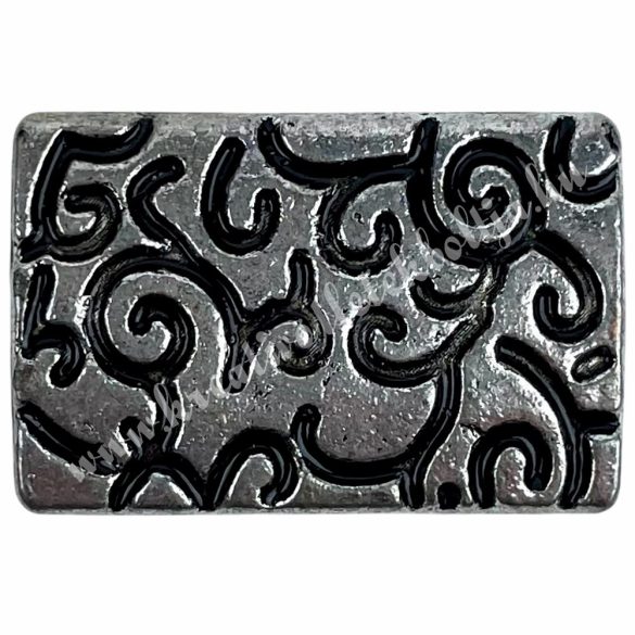 Fémköztes, platina, 2,2x1,5 cm  