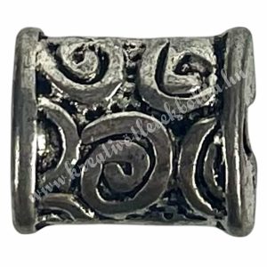 Fémköztes, platina, 0,9x0,8 cm  