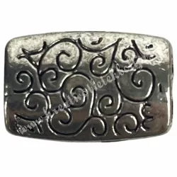 Fémköztes, platina, 1,5x1 cm  