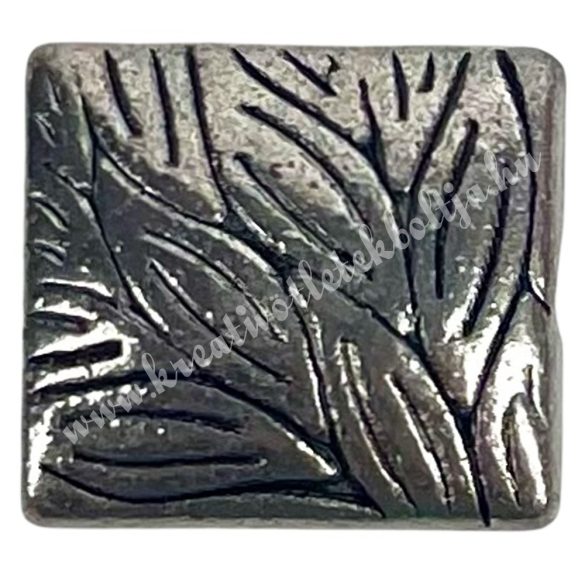 Fémköztes, platina, 1,1x1 cm  