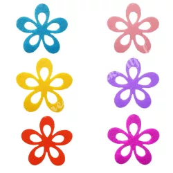 Filc virág, áttört szirommal