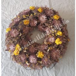 Koszorú virággal, lila-sárga, nagy