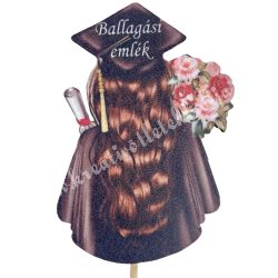 Betűzős mdf tábla, ballagó lány, 6,5x9 cm