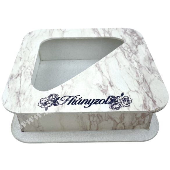 Mdf doboz kivágással, Hiányzol felirattal, 17x5 cm