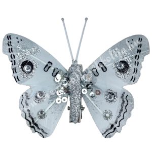 Csipeszes pillangó flitterrel, ezüst, 8x6,5 cm