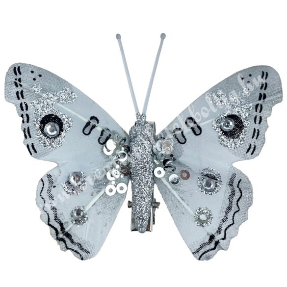 Csipeszes pillangó flitterrel, ezüst, 8x6,5 cm