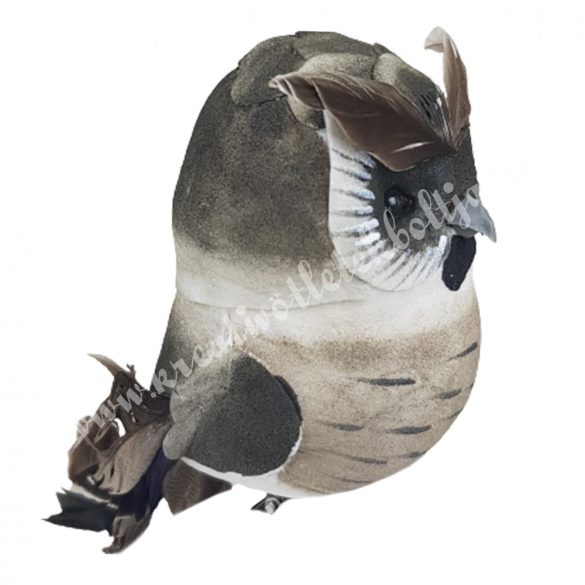 Csipeszes bagoly, szürkésbarna, 5,5x9 cm