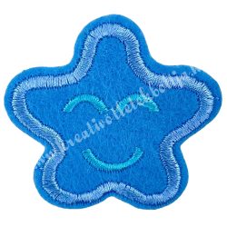   Vasalható matrica, mosolygó csillag, világoskék, 4,5x4 cm