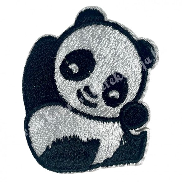 Vasalható matrica, panda, 4x5 cm