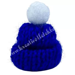 Mini kötött sötétkék sapka, fehér pomponnal, 3x4 cm