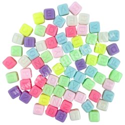 Műanyag betűgyöngy, kocka, 10 g/csomag