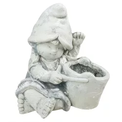 Kültéri kőkaspó, integető kislánnyal, 29x32 cm