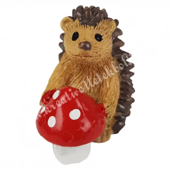 Polyresin süni, gombával, 2x3 cm