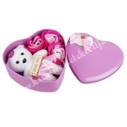   Szív alakú fémdoboz macival és szappanrózsával, 12x11 cm